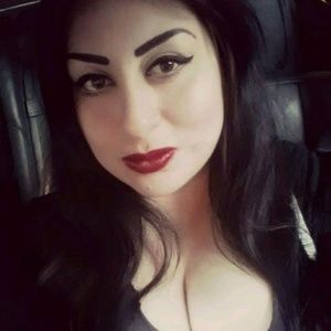 Meet your Posher, Marina